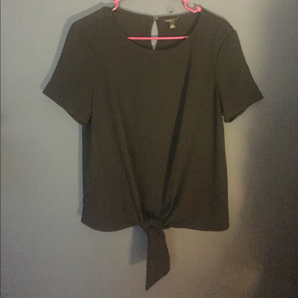 Black crop top with tie in front